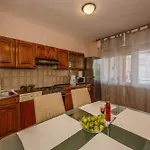 With A Parking Space Kastel Stari, - 16087 * Каштела