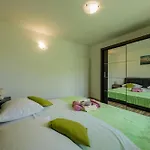 With A Parking Space Kastel Stari, - 16087 Апартаменты Каштела